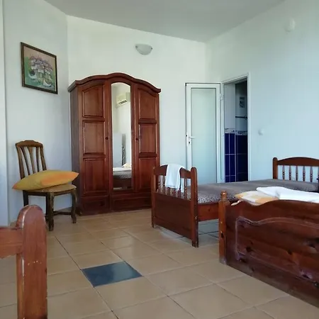 Гостевой дом South Beach Синеморец