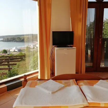 Гостевой дом South Beach Синеморец