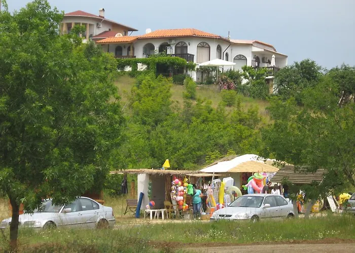 South Beach ゲストハウス シネモレツ